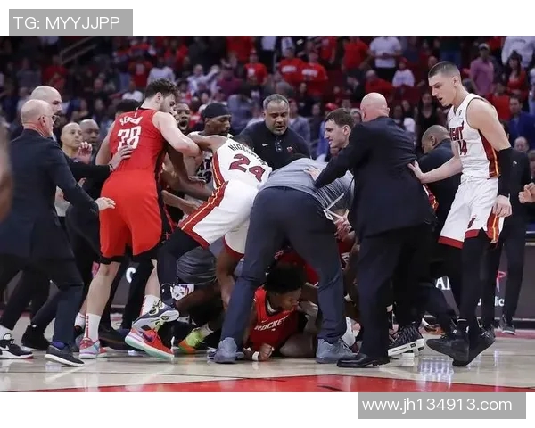 火箭与快船精彩对决录像回放2019年12月20日全场回顾与分析