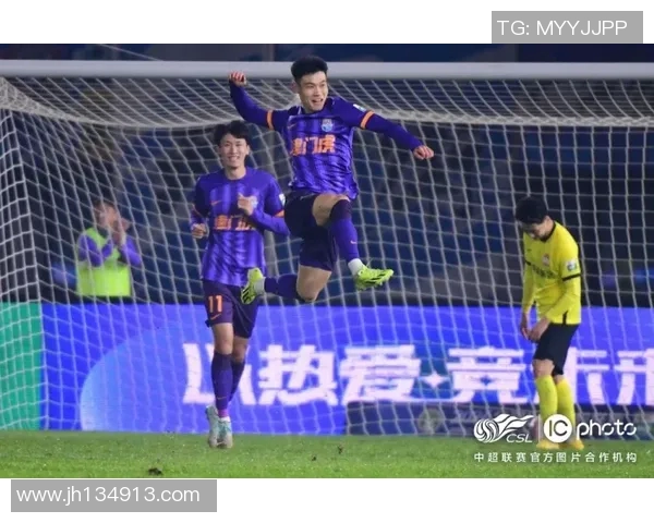 名古屋鲸鱼足球比赛直播精彩瞬间回顾与分析