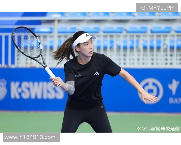 武网盛会再启航赛场上演网球巅峰对决各路高手齐聚争夺荣耀