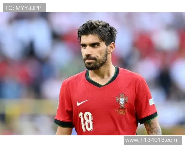 若昂内维斯的足球之路：从青训新星到国际赛场的闪耀之星